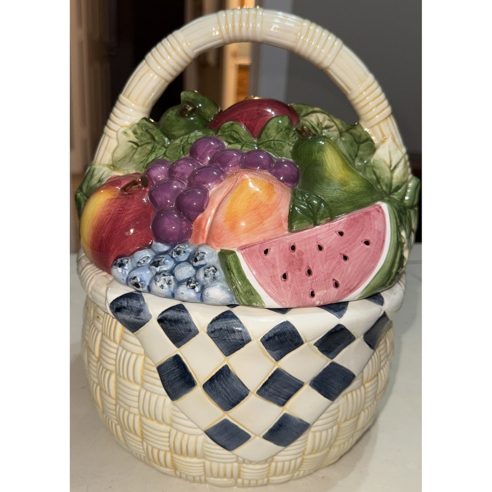 International SUSAN WINGET Ceramic FRUIT BASKET Large Cookie Jar VINTAGE